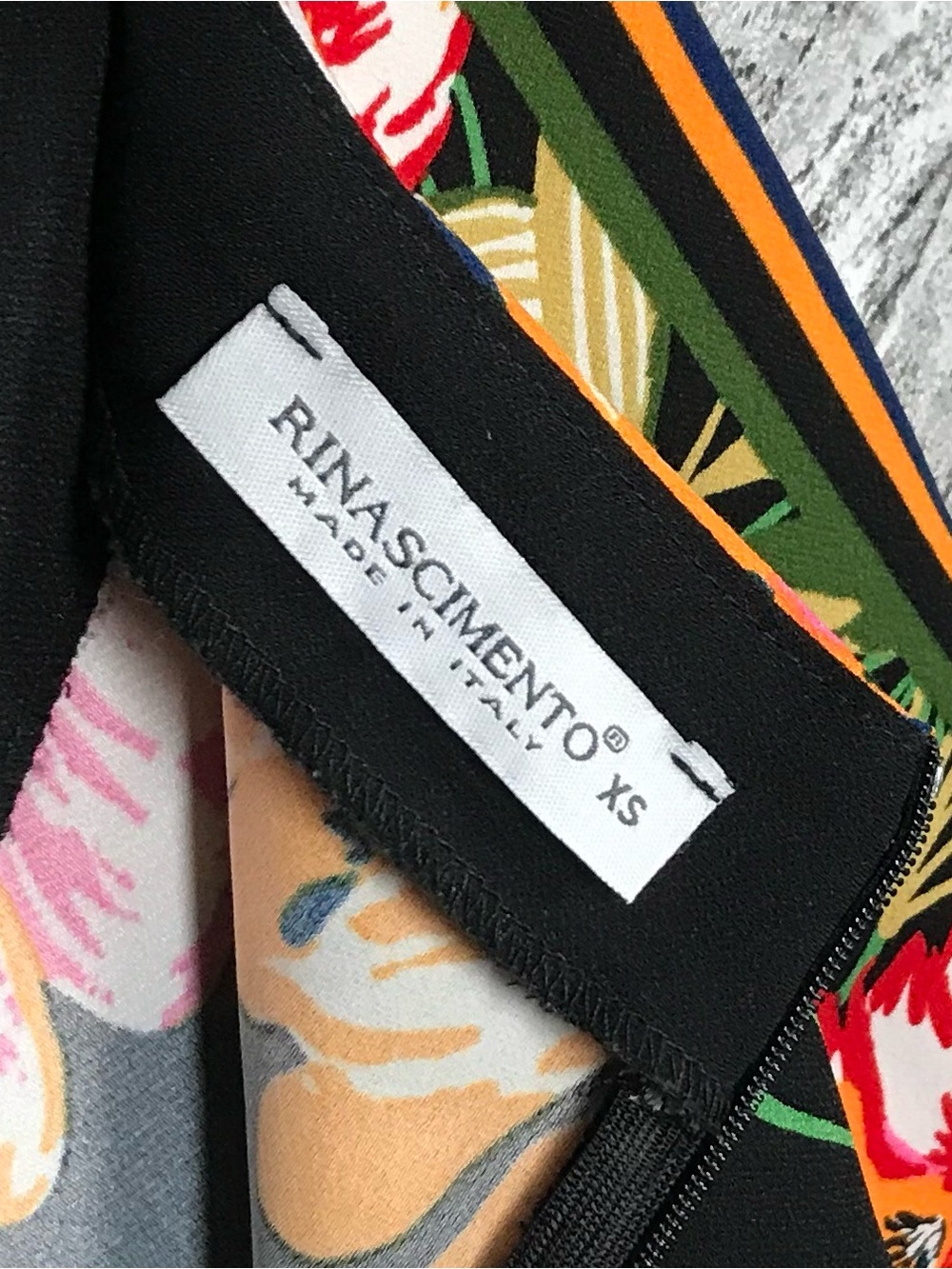 Rina Scimento Black Wide-Leg Floral Pants. . Made in Italy - Picture 3 of 4